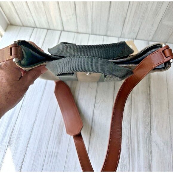 NWT ED Ellen DeGeneres Laurl Crossbody Handbag PARSLEY GREEN Purse New - Picture 11 of 12